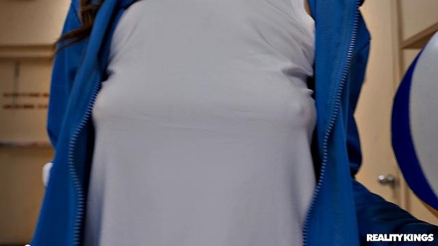 Scoring with the Volleyball Captain