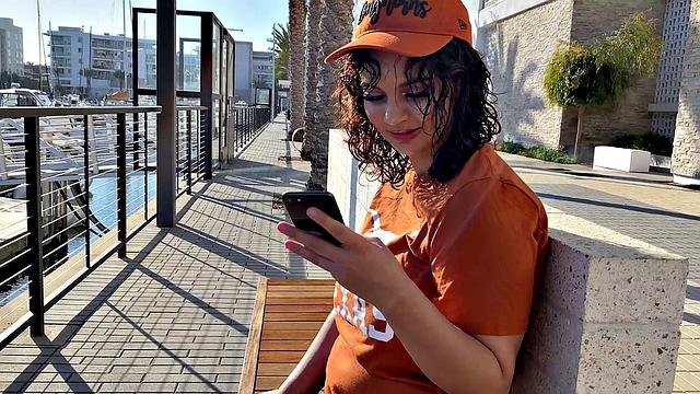 Crystal Gets A Long Thing