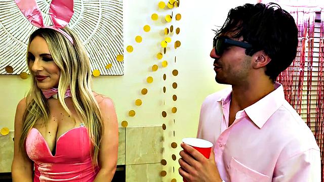 The House Bunny: Bunnies at Play