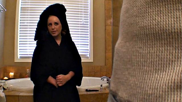 My Girlfriend is a Whore