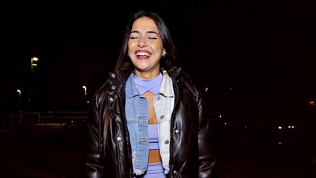 Picked up big booty chick riding sex agent's cock in POV