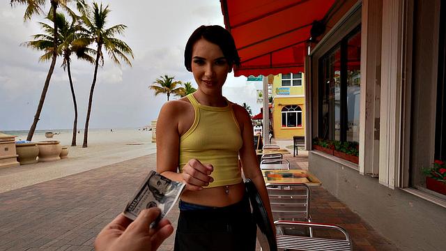 официантка натали porkman: жениху не расскажу про эту сосиску - pov с юмором