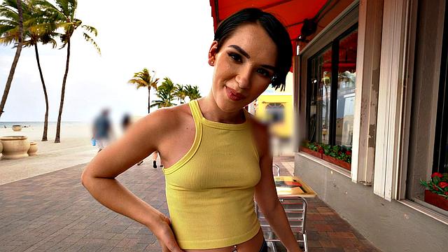 Waitress pOV - Natalie Porkman - Committed To Sausage