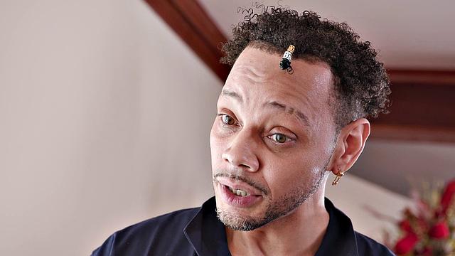 Blond Lassie Down On Her Luck Banged By Huge Movers - Dogfart