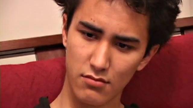 Emilio Rubs His Meat