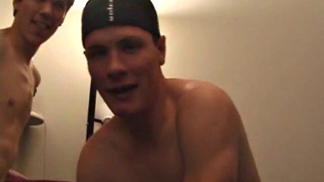 Str8 Boy Preston Gets His Ass Fucked