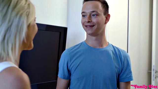 Lick Before You Stick It - S15:E6