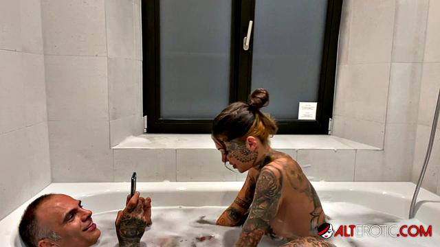 Lucy ZZZ Bathtub Fucking One Camera Shot