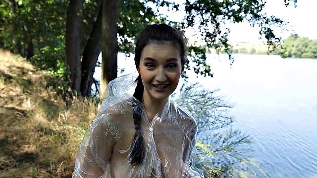 VIP4K. The Fisherman's Wife