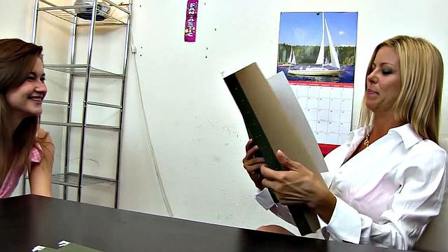 LICENSED TO LICK - Alexis Fawx Can't Resist Teen Pussy