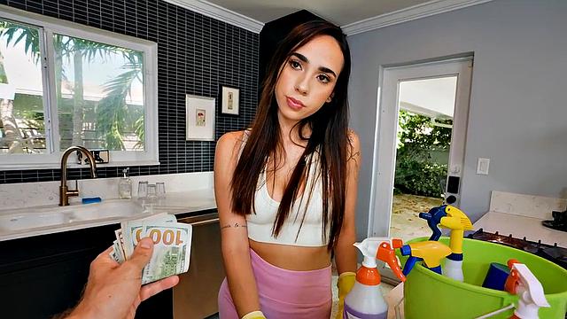 Deepthroating amateur maid with tattoo fucked for money