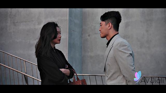 мафиозка мио решает вопросы - отсосала, получила