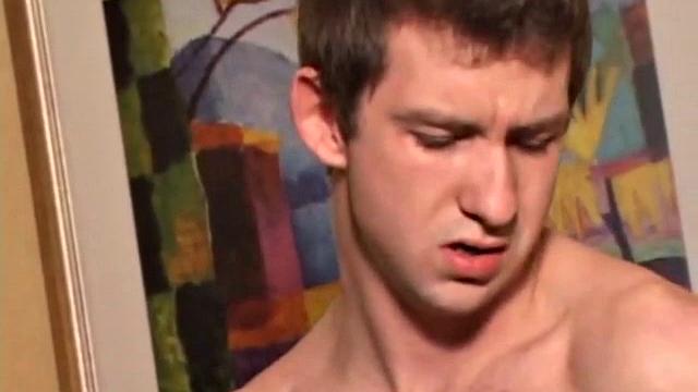 Донован Вудсайд дрочит свой член на камеру