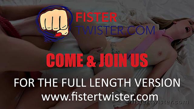 Fistertwister - Stretching Pussy