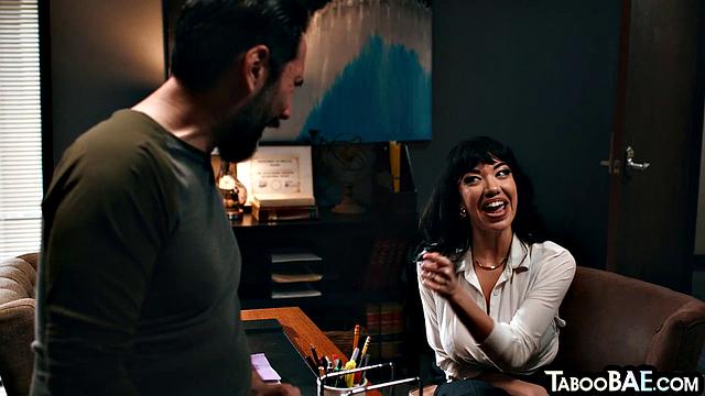 Big naughty slut cockriding her lover