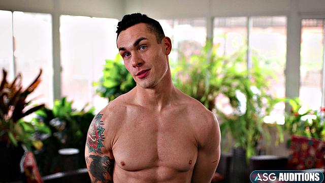 Ginger Hunk Flip Fucks Tatted Newbie - ASGmax