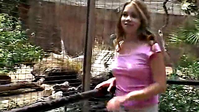 Hot solo teen babe outdoors finger fucking her pussy