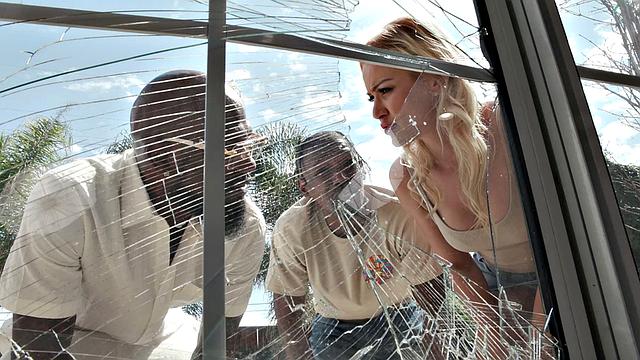 Russian Babe Holes Stretched - Dogfart