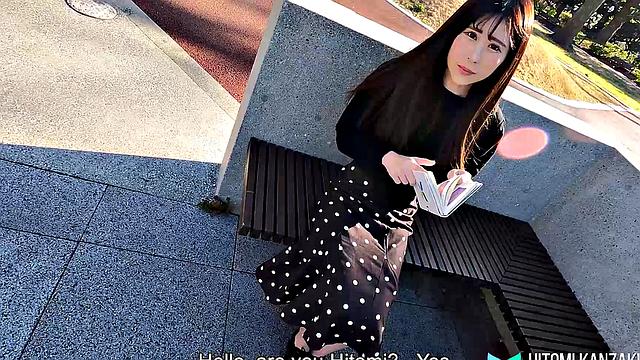 Gravure model Hitomi Kanzaki gets soapy in the shower