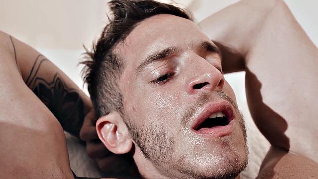 BBC bottom Jock sucks stud's cock before anal pounding