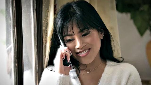 Asian babe desperately needs male semen for her pussy