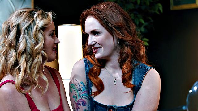 Adult Time - Siri Dahl And Charlie Forde SCISSOR & 69 To End First Date With A BANG!