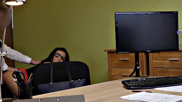 LOAN4K. Adventurous clerk lures a hottie into sex