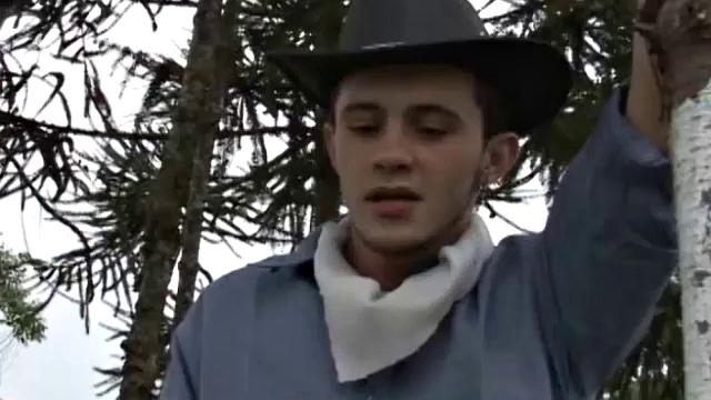 Arcanjo is in the middle of his afternoon when his buddy Gabriel drops by for some bareback fun in the great outdoors.