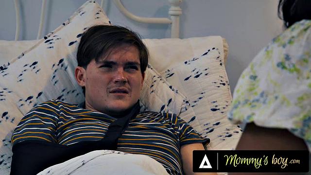 Зрелая August Skye ловит пасынка за неумелым дрочевом и учит его трахаться по-взрослому с глубоким минетом и миссионеркой.