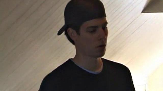 Skater Jayden Jacking