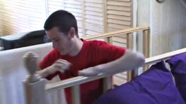 Derek jerks off like no one's watching and makes a real show of it