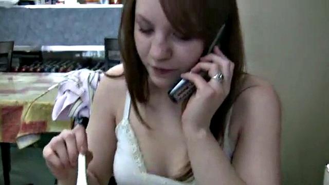 Sweet Jenny Gives a Blowjob During Dating