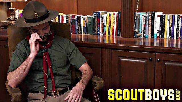 смотри, как этан доказывает преданность и берет по полной