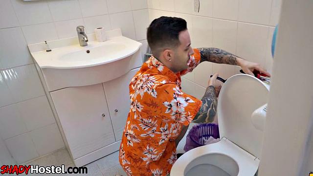 Tattooed babes pussypounded by worker