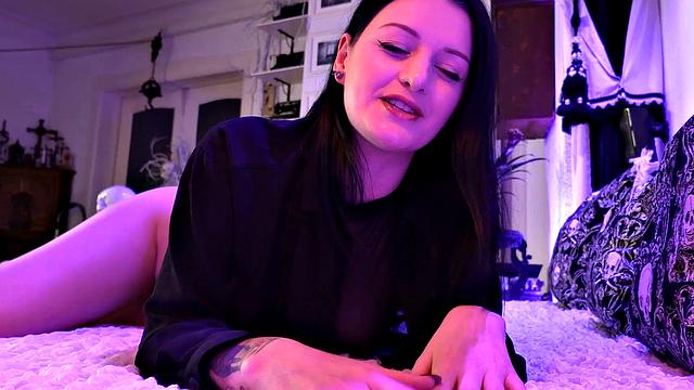 DOEGIRLS - #Alissa Noir - Busty German Babe Teases Her Fans On Cam