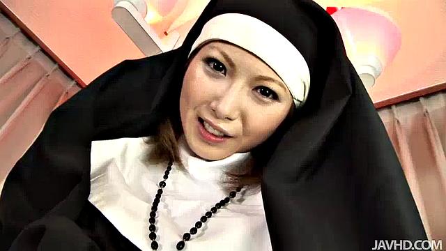 禁断のシスター桜井梨花にアナル姦