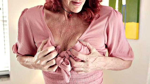 Lexi Lix gets her ready