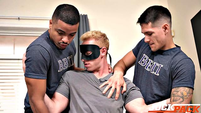 Brotherly Bonds: Grayson's Pledge Vol. 1