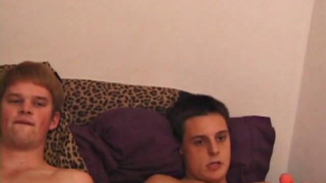 Tre Bone isn't scared of Matthew's big dick and quickly goes down on it. Gunner starts sucking on Tre's cock before blowing Matthew.