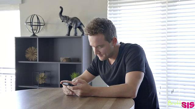 Valentine's Day Surprise - S8:E8