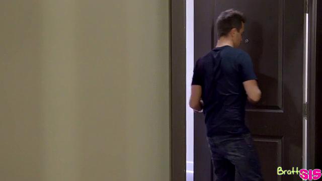 Valentine's Day Surprise - S8:E8