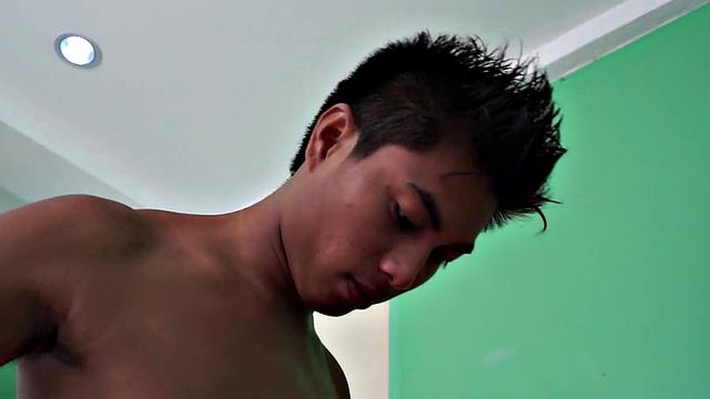 Orient real 21yo tink fucked at home after outdoor oral