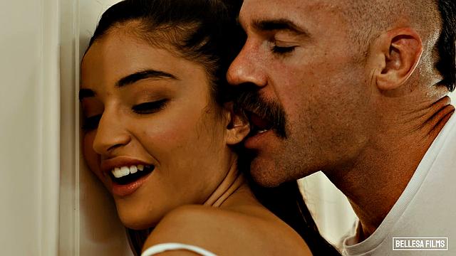 эмили уиллис возвращается - страстный анальный секс с чарльзом дерой