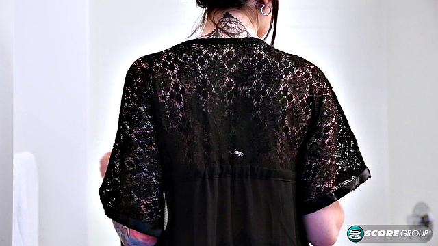 Ariane's huge, wet tits