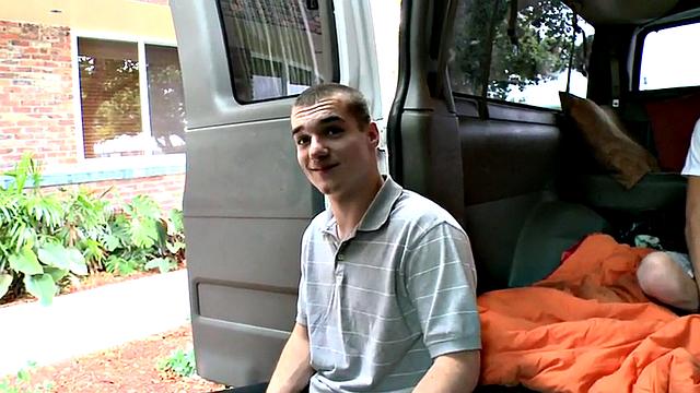 Amateur fooled stud fucks gay twink in bus till cumshot