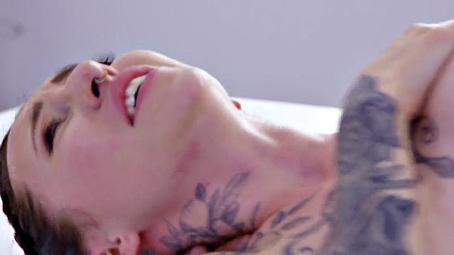 Slutty massaging bae loves fucking hard on big dick