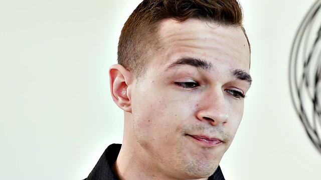 Open trans enjoys swingers