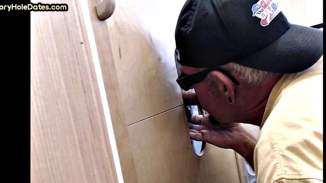 Gloryhole DILF analbanged by teen