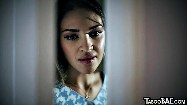 21yo amateur lesbian licked by GF