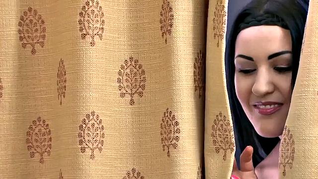 UK Carmel Cox Surprises Her Stepbro